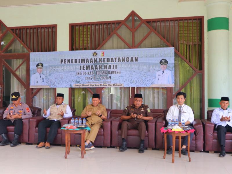 Sambut Jamaah Haji, Bupati Qudrotul Sampaikan Pesan Penting untuk Diamalkan